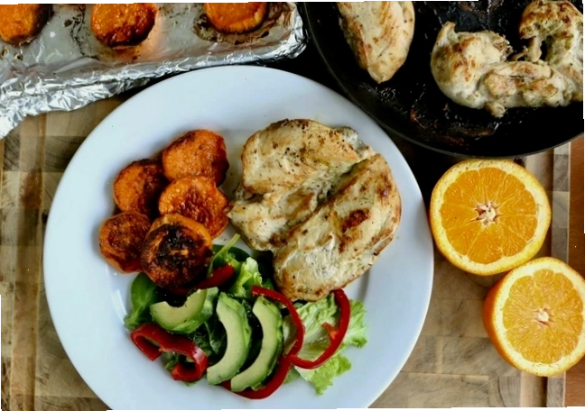 Thực đơn eat clean với nhiều loại rau xanh