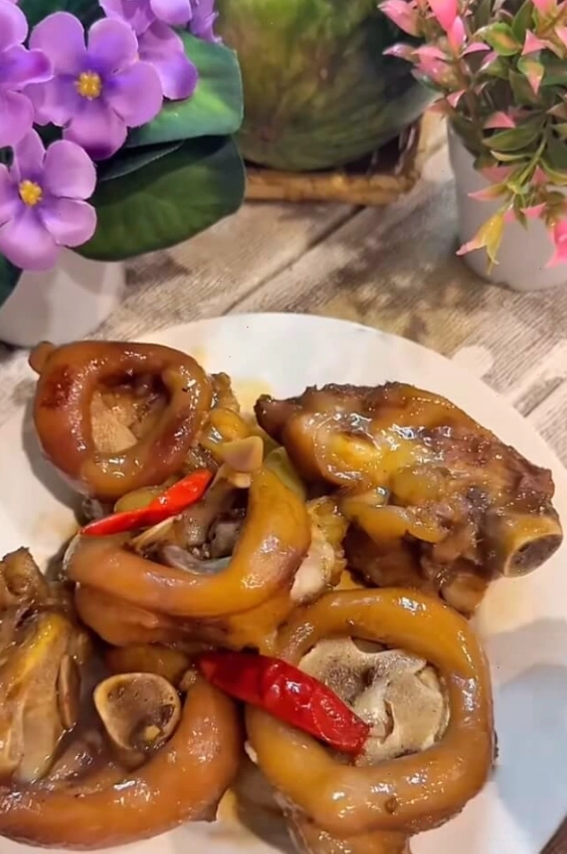 Tổng hợp các món chân giò kho ngon