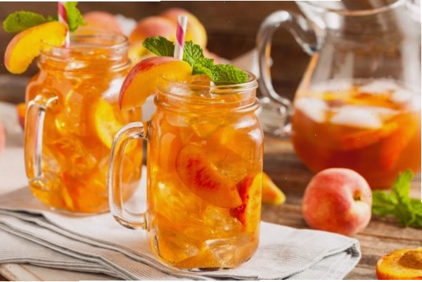 Trà Đào Cam Sả - thức uống giải nhiệt được yêu thích tại The Coffee House