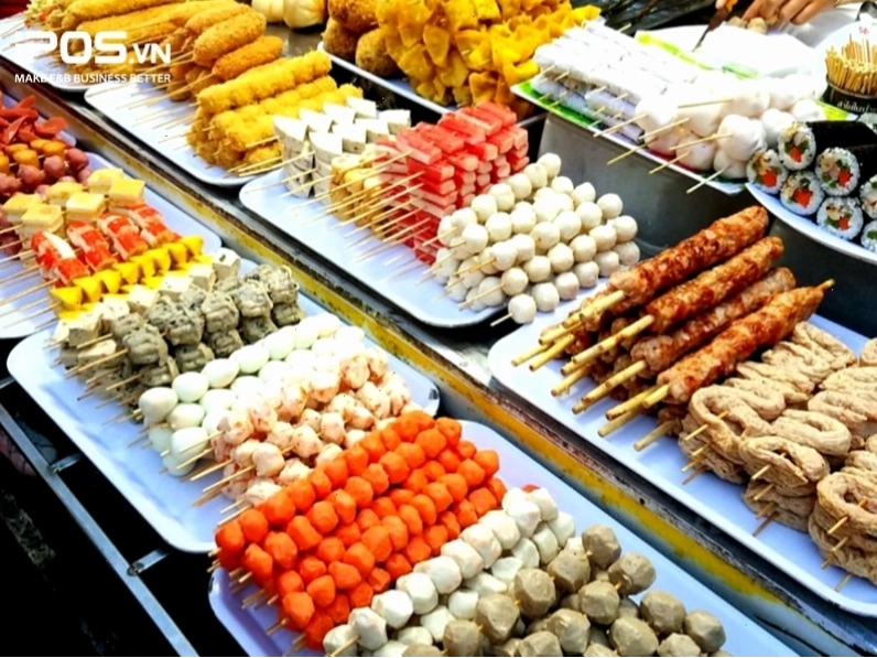 Trình bày món ăn độc lạ với topping sáng tạo