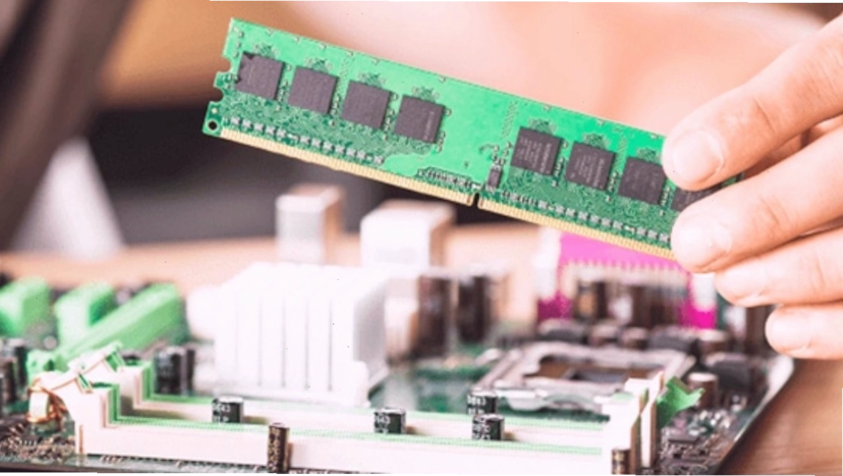 RAM và CPU yếu sẽ gây khởi động chậm
