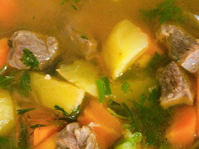 Bí quyết nấu canh thịt bò với rau gì ngon chuẩn vị gia đình