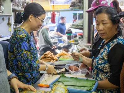 Giò Chả Quốc Hương: Bí Quyết Giữ Vững Hương Vị Truyền Thống Hà Thành